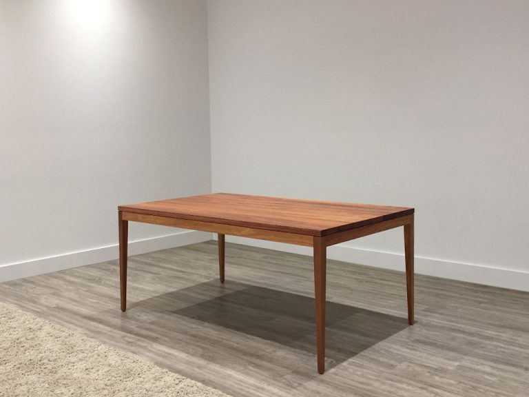 australian tasmanian blackwood dining table with 4 slim tapered legs as a 6 seater dining table