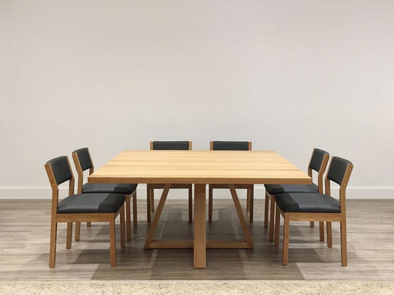 8 seater Oak Square dining suite with Custom Base and leather chairs