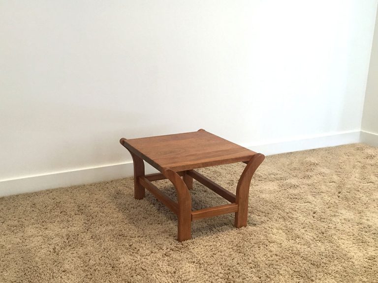 australian tasmanian timber coffee table with ornate leg design handmade in adelaide