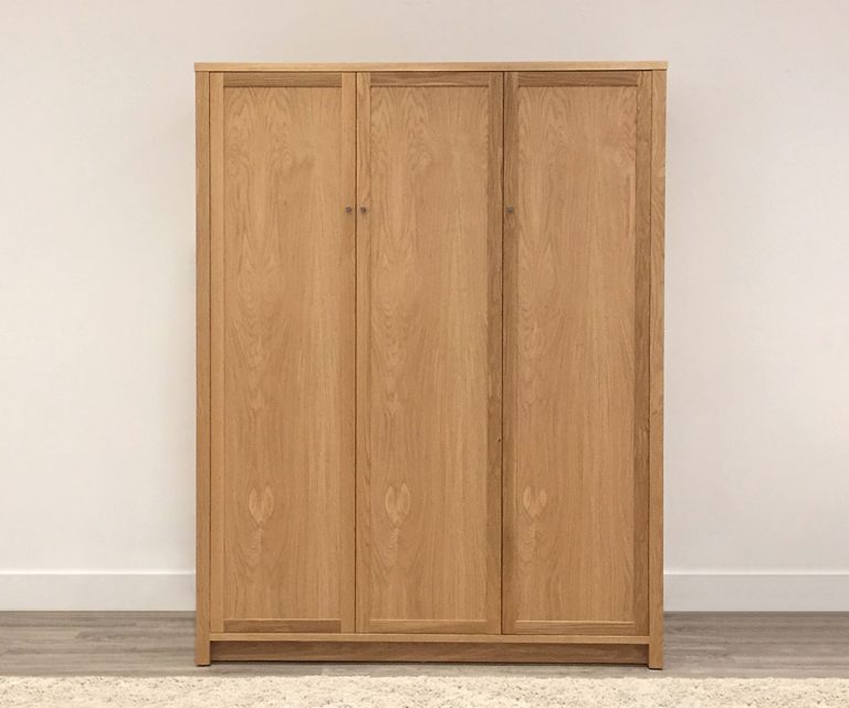 full base large freestanding wardrobe 1.5m